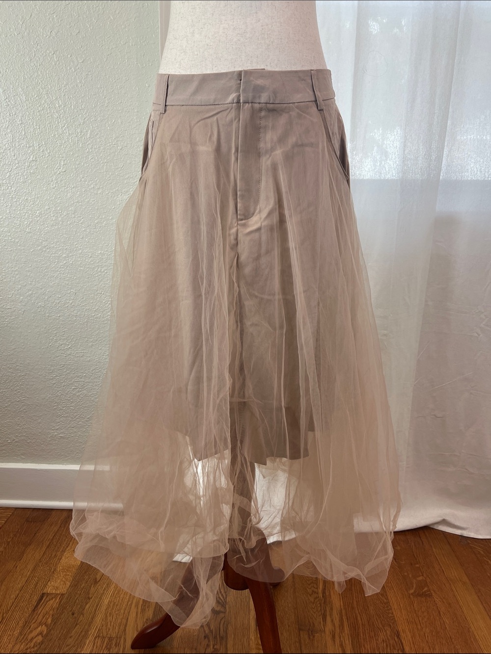 S-Deer Taupe Layered Tulle Overlay A-Line Midi Skirt. Size L. NWT. Fairycore